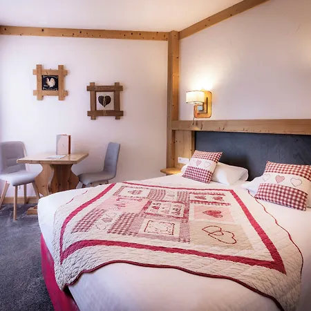 Hotel Le Littoral Évian-les-Bains