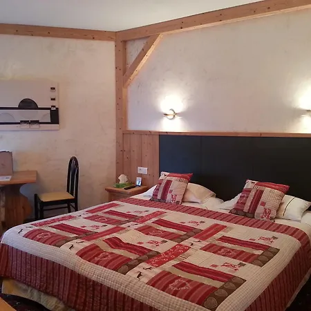 Hotel Le Littoral Évian-les-Bains